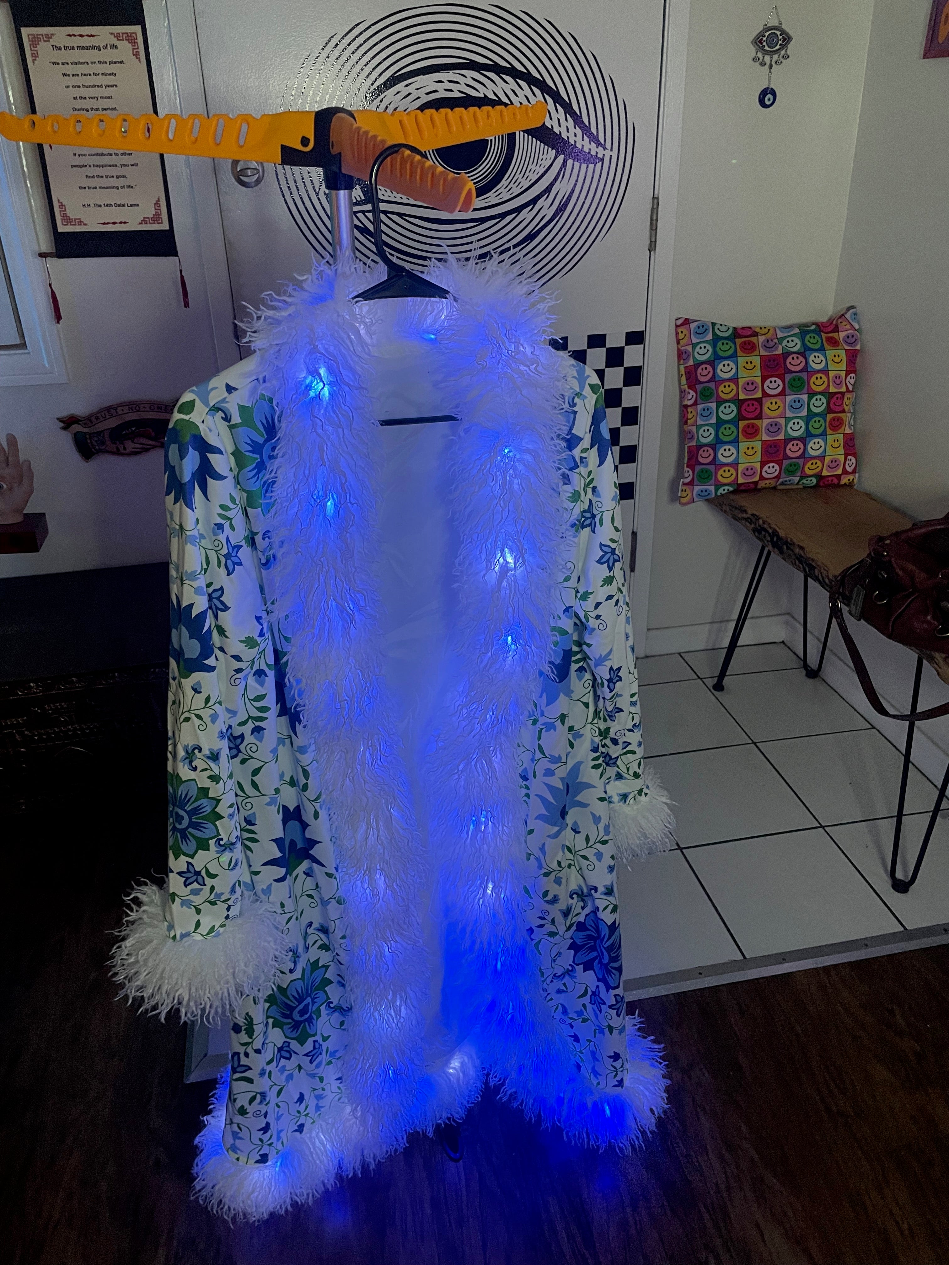 OHHUM Mystic Dream Floral LED Coat