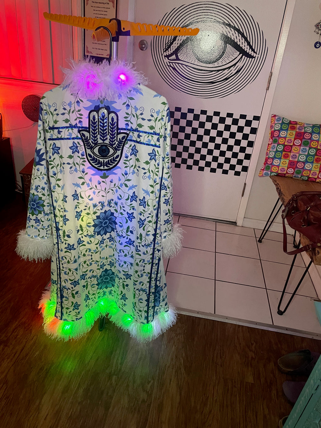 OHHUM Mystic Dream Floral LED Coat