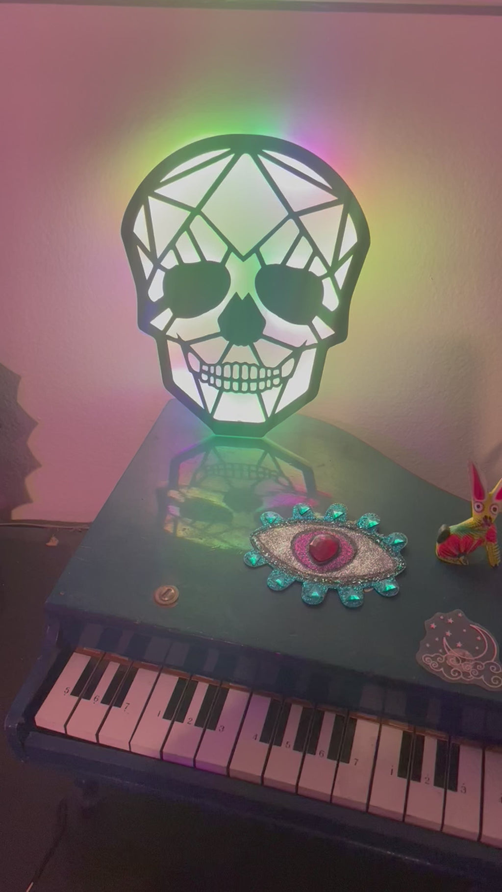 OHHUM Rainbow Reaper Light